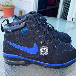 Nike Air Max Boot